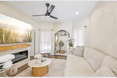 29 Harvey St, Everett, MA 02149 - Photo 7