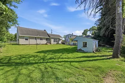 375 River Rd, Agawam, MA 01001 - Photo 7