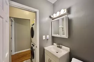 65 Hemenway St, Boston, MA 02115 - Photo 9