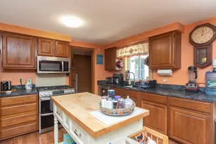10 Amherst Ave, Bridgewater, MA 02324 - Photo 9