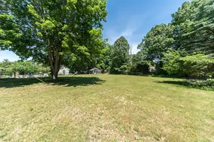 10 Amherst Ave, Bridgewater, MA 02324 - Photo 35