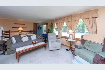 10 Amherst Ave, Bridgewater, MA 02324 - Photo 3