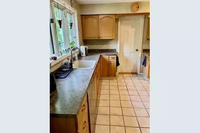 14 Gleason St #B, Westborough, MA 01581 - Photo 13