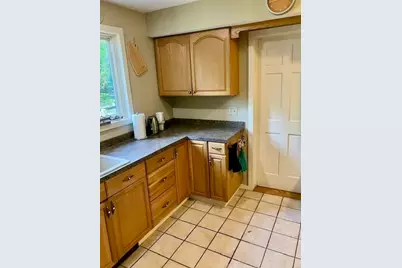 14 Gleason St #B, Westborough, MA 01581 - Photo 11