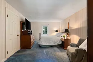 31 Hiawatha Rd, Woburn, MA 01801 - Photo 13