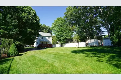 154 Thacher St, Attleboro, MA 02703 - Photo 7