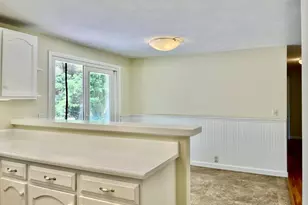 39 Jeffrey, Amherst, MA 01002 - Photo 9