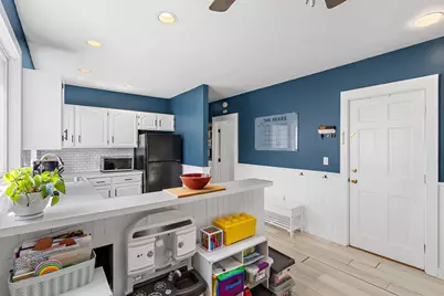 45-47 Montfern Ave #2, Boston, MA 02135 - Photo 7