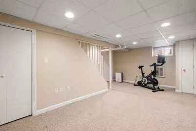 10 Barclay Road, Boston, MA 02132 - Photo 27