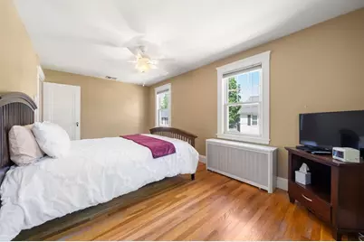 10 Barclay Road, Boston, MA 02132 - Photo 19