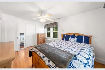 10 Barclay Road, Boston, MA 02132 - Photo 21