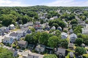 10 Barclay Rd, Boston, MA 02132 - Photo 35