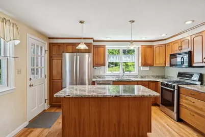 6 Anna Street, Chelmsford, MA 01863 - Photo 11