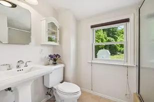 6 Anna St, Chelmsford, MA 01863 - Photo 33