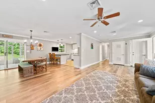 200 Pleasant St, Pembroke, MA 02359 - Photo 7