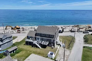 33 Oceanside Dr, Scituate, MA 02066 - Photo 3