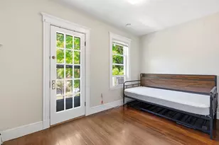 66 Wren St, Boston, MA 02132 - Photo 9