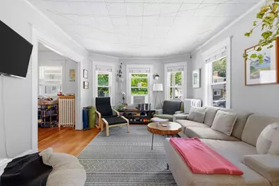66,66-R,70 Wren St, Boston, MA 02132 - Photo 19