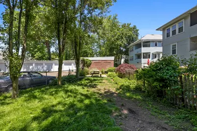 66,66-R,70 Wren St, Boston, MA 02132 - Photo 15