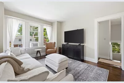 66,66-R,70 Wren St, Boston, MA 02132 - Photo 3