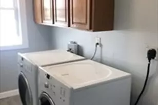 31-33 Brackett, Boston, MA 02135 - Photo 11