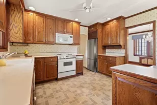 9 Mayfield Rd, Belmont, MA 02478 - Photo 23