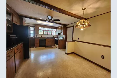 25-27 Elm Ln, Northbridge, MA 01588 - Photo 5