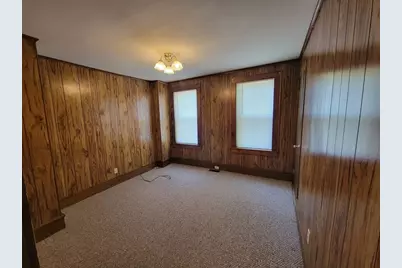 25-27 Elm Ln, Northbridge, MA 01588 - Photo 11