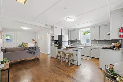 184 Ocean Ave W #1, Salem, MA 01970 - Photo 3