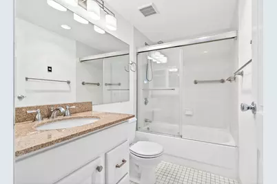 200 Captains Row #202, Chelsea, MA 02150 - Photo 9