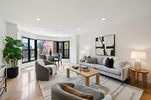 16 Harcourt St, Boston, MA 02116 - Photo 1