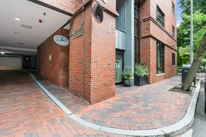 16 Harcourt St #4C, Boston, MA 02116 - Photo 21