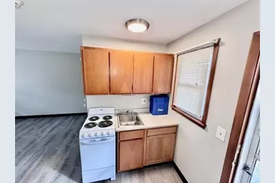 21 Dwight, Agawam, MA 01001 - Photo 3