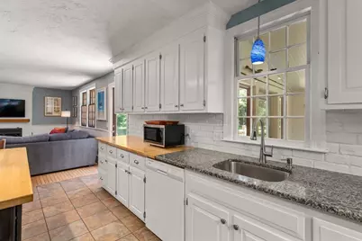 128 Fruit St, Hopkinton, MA 01748 - Photo 15
