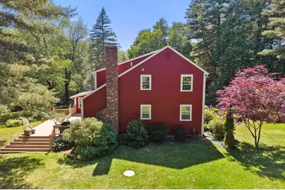 128 Fruit St, Hopkinton, MA 01748 - Photo 35