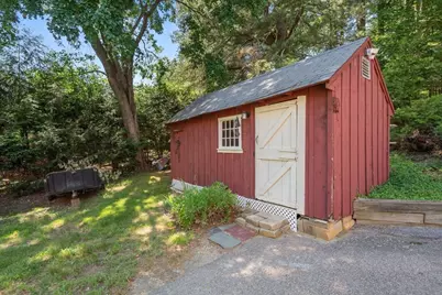 128 Fruit St, Hopkinton, MA 01748 - Photo 29