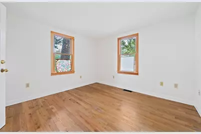 8 Winthrop Ave, Duxbury, MA 02332 - Photo 13