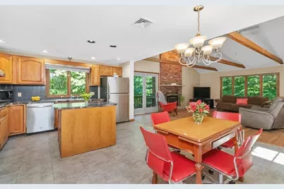 83 Tanglewood Dr, Stoughton, MA 02072 - Photo 11