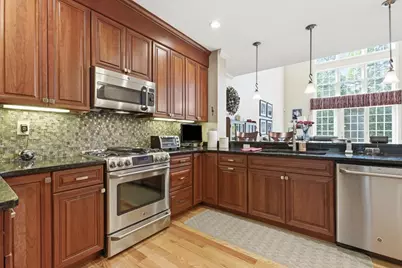 527 Salem St #3, Lynnfield, MA 01940 - Photo 7