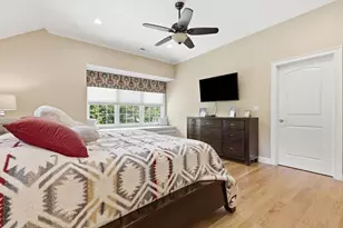527 Salem St, Lynnfield, MA 01940 - Photo 21