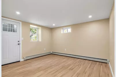 15 Sargent St., North Andover, MA 01845 - Photo 35