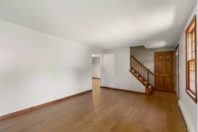 114 King Arthur Dr, Barnstable, MA 02601 - Photo 5