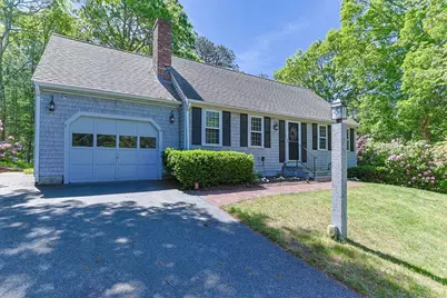 114 King Arthur Dr, Barnstable, MA 02601 - Photo 1