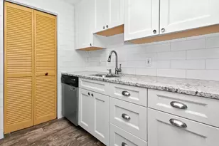 124 Tudor St, Boston, MA 02127 - Photo 5