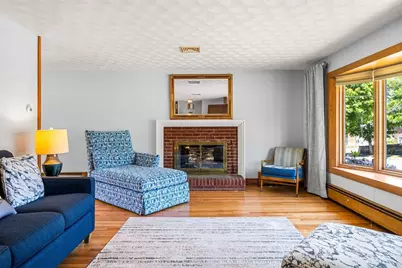 43 Doonan St, Medford, MA 02155 - Photo 5