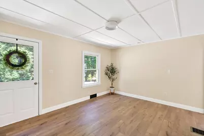 23 Gay St, Orange, MA 01364 - Photo 11