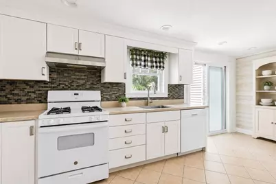 47 Old Colony Ln #240, Marshfield, MA 02050 - Photo 5