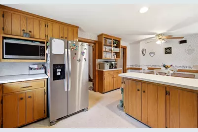 151 Meadow St, Westfield, MA 01085 - Photo 9