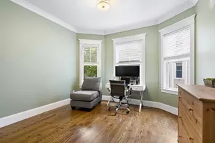 6 Sea View Terrace, Boston, MA 02125 - Photo 9
