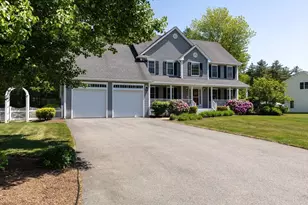 79 Foxwood Ln, Raynham, MA 02767 - Photo 3